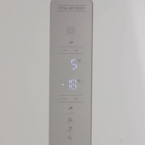 Холодильник Hotpoint-Ariston HTS 7200 W O3