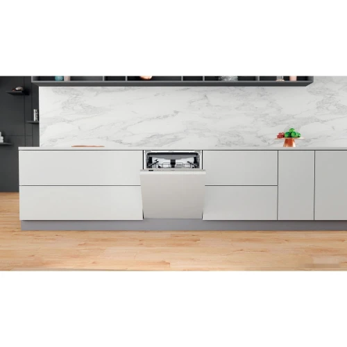 Посудомоечная машина Whirlpool WIS 7020 PEF