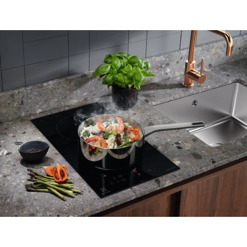 Варочная панель Electrolux Serie 300 Domino LIT30231C